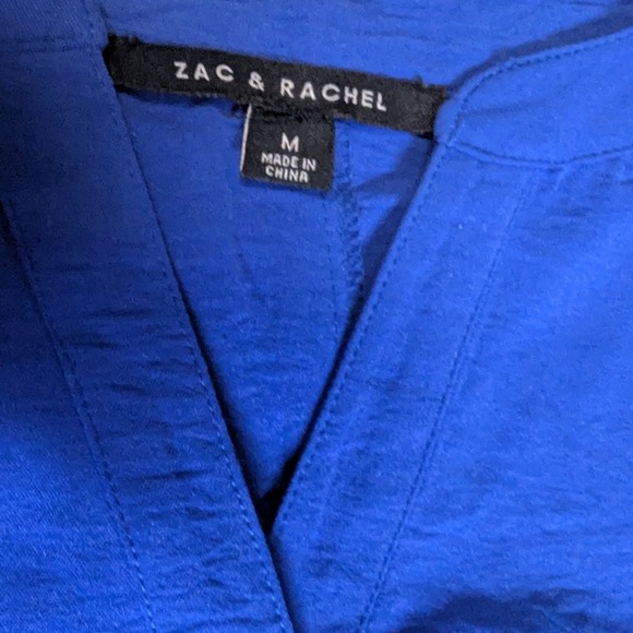 ZAC & RACHEL Royal Blue  V Neck Roll Tab Sleeve Tunic Top Women's Medium - Picture 3 of 10